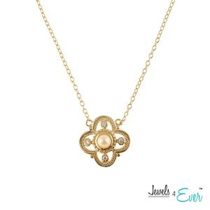 Genuine Freshwater Pearl Chain and Pendant Set